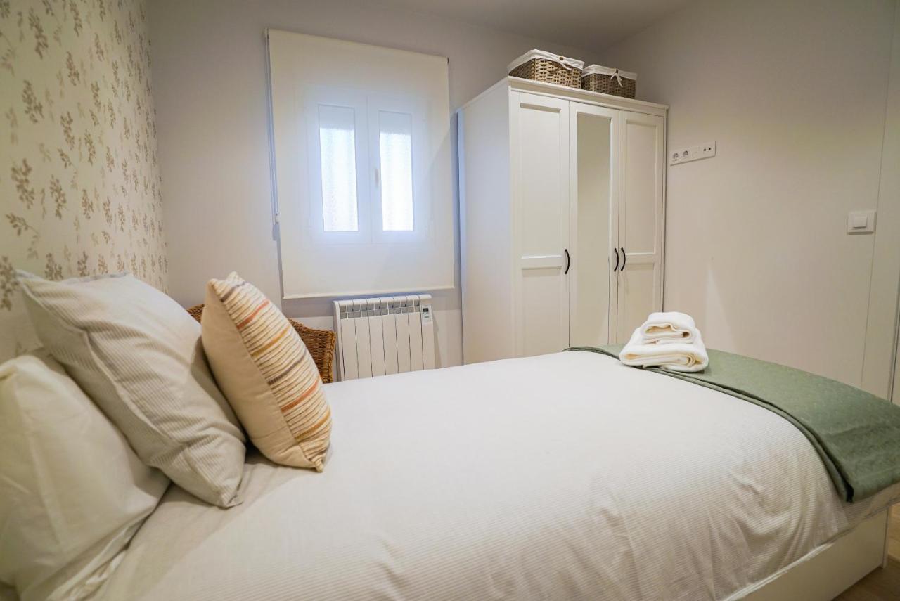 Homely Rooms Santander Esterno foto